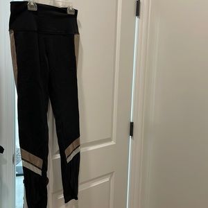 Alo Beige/black/white side stripe workout/yoga full length pant